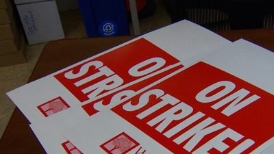 50,000 WA state workers to walk off job in contract dispute with state [Video]