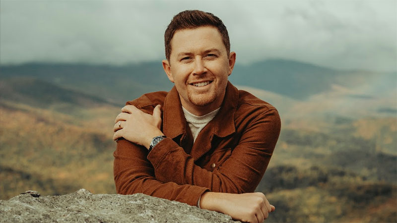 Scotty McCreery releases ‘Fall of Summer (NC State Version)’ [Video]