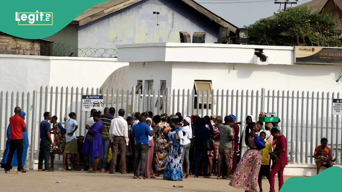 “Service Fully Restored”: Nigerian Bank Apologises To Customers After 3 Days of Poor Network [Video]