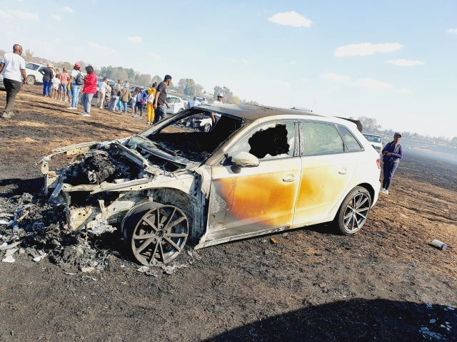 30 Cars Destroyed In Fire At Bethlehem Airshow | 2oceansvibe News [Video]