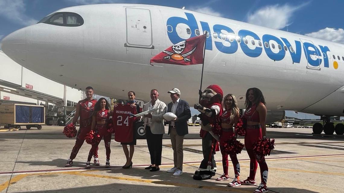 Bucs announce new multi-year partnership with Discover Airlines [Video]