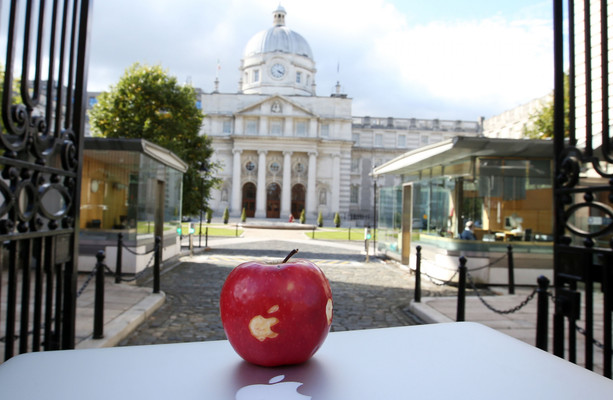 Analysis: Apple tax, the next steps and 14 billion burning a hole in Ireland’s pocket [Video]