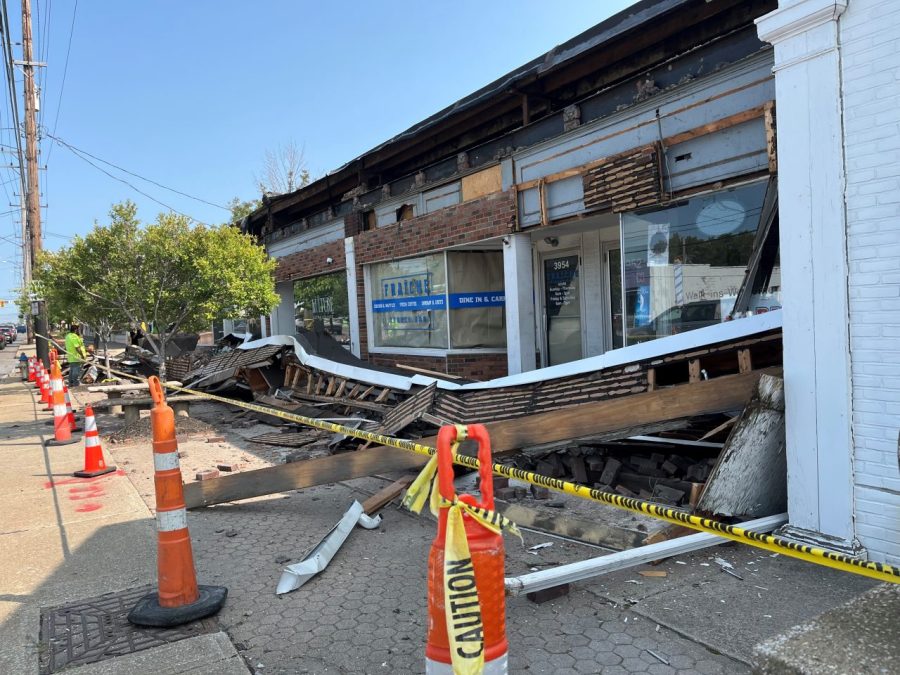 Heres what Cleveland Heights officials say may have caused a building faade to collapse onto the sidewalk [Video]