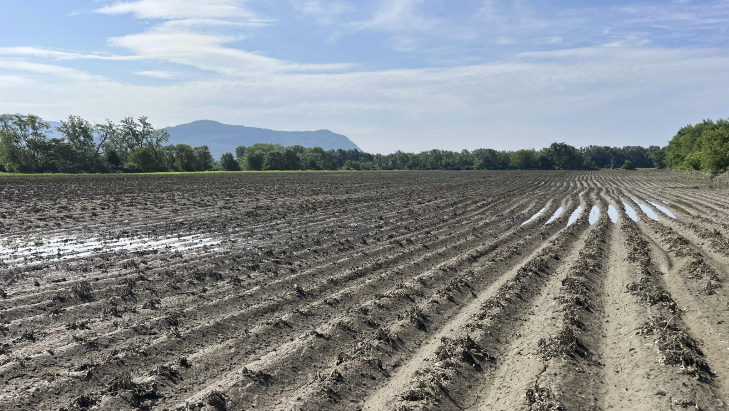 EPA claims Vermont is in violation of Clean Water Act from inadequate farm regulation [Video]