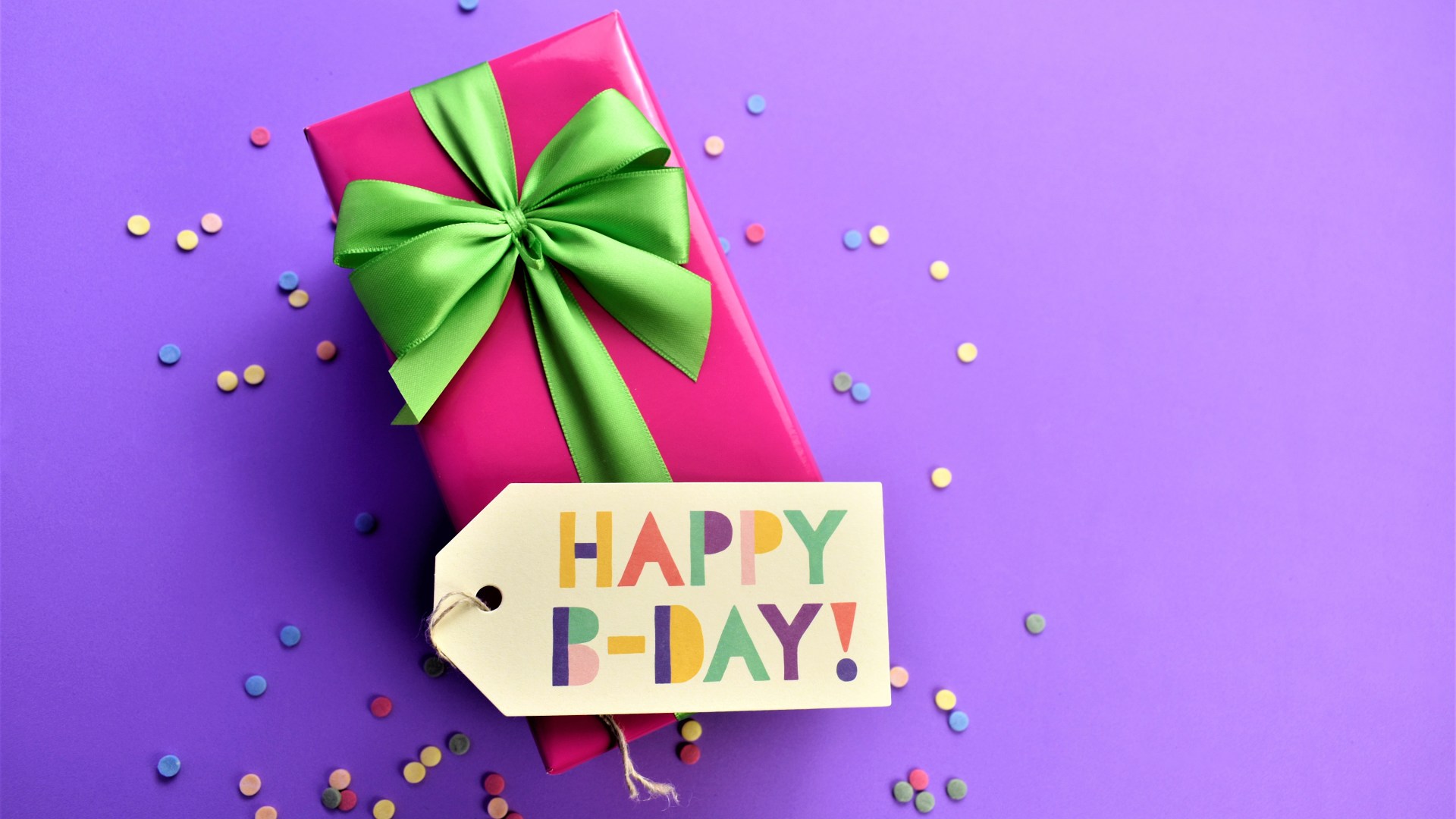 Three savvy tips for landing a great High Street deal on your birthday [Video]