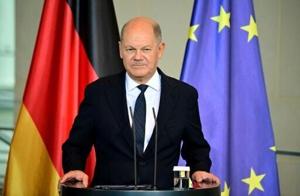 Germany insists it wont give Ukraine long-range missiles [Video]