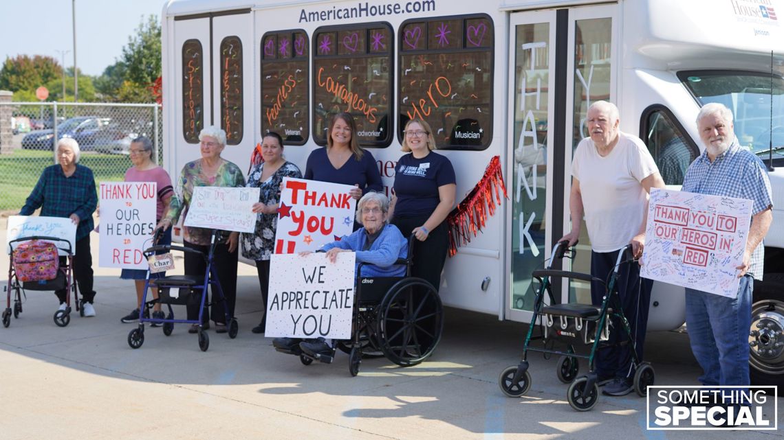 Senior home thanks firemen who saved them from burning building [Video]