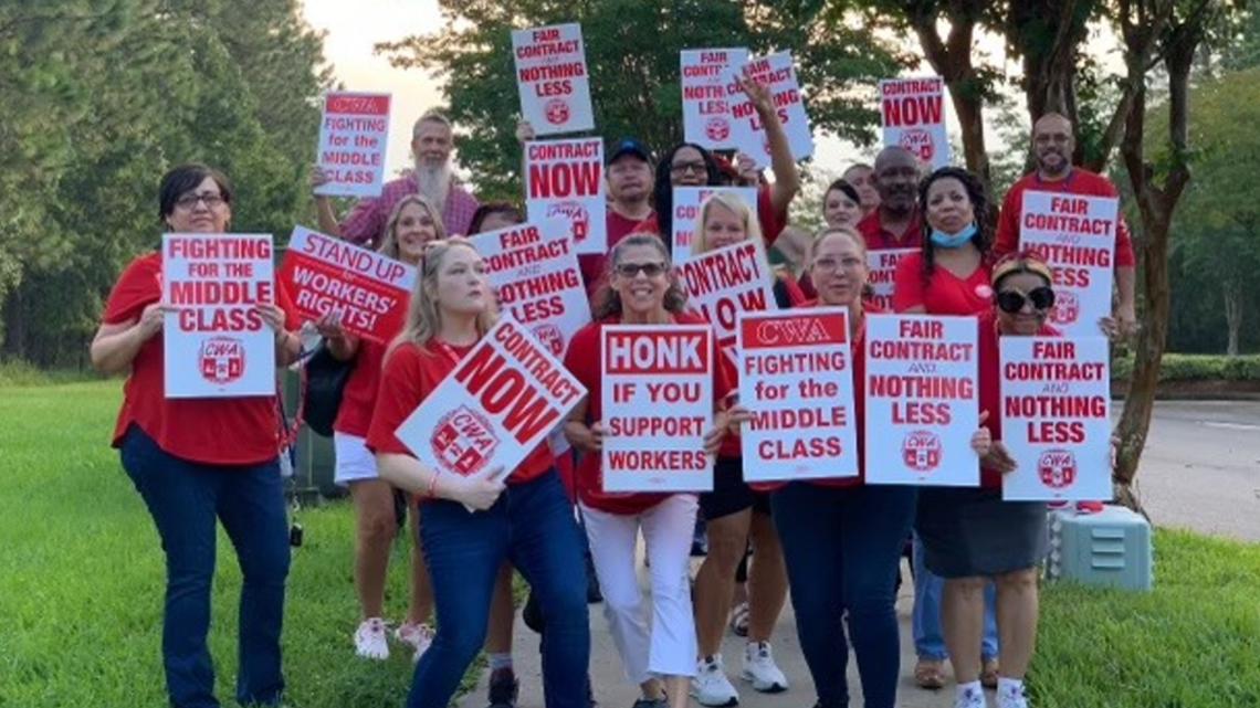 AT&T reaches tentative agreement with union, ending 30-day strike [Video]