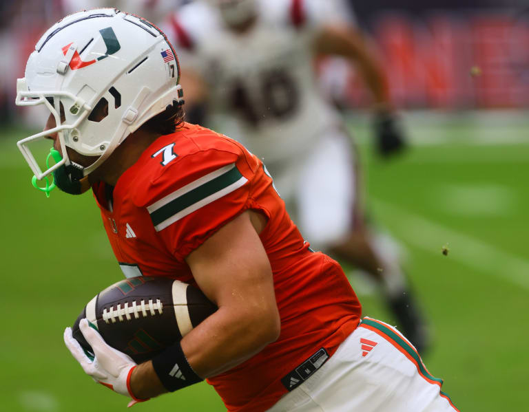 New AP Poll: Miami moves up in top ten, ranked 8th [Video]