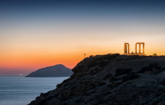 METLEN Energy & Metals “illuminates” the Temple of Poseidon at Sounion (LIVE) [Video]