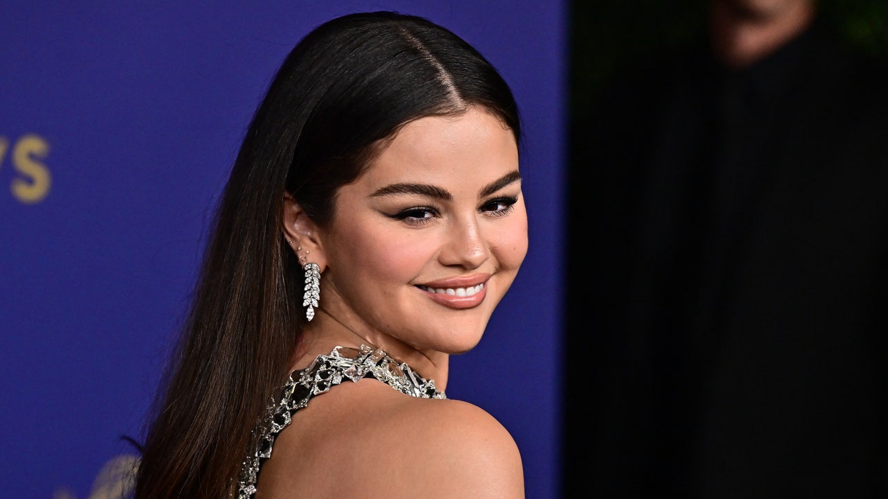 Selena Gomez Had the Perfect Reaction to Losing an EmmyBecause She Practiced [Video]