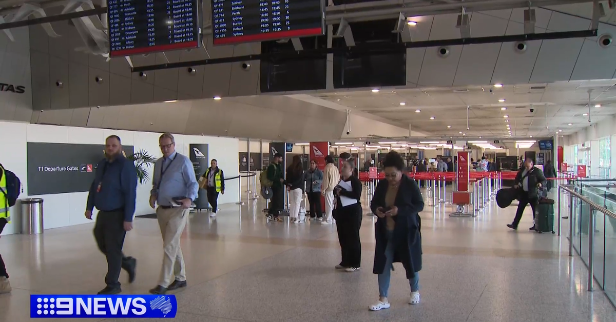 Domestic airfares up more than 12 per cent after regional airlines bow out [Video]