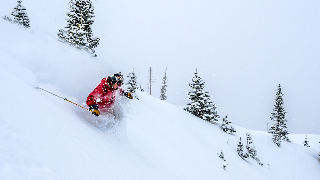 Brian Head Ski Resort plans second-earliest opening date ever [Video]