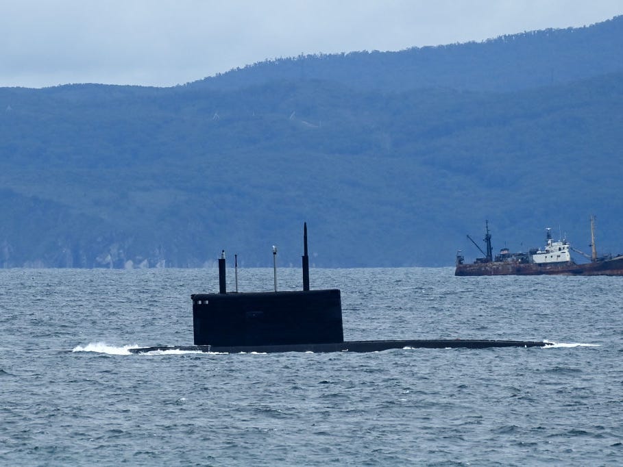 A secretive Russian submarine unit could sabotage the subsea network of cables that powers the internet [Video]