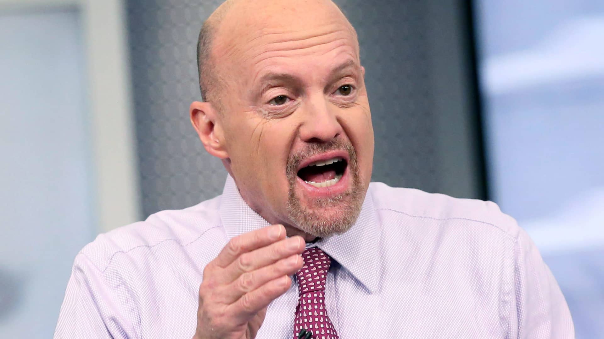 Jim Cramer says AI’s real enterprise value lies in customer service [Video]