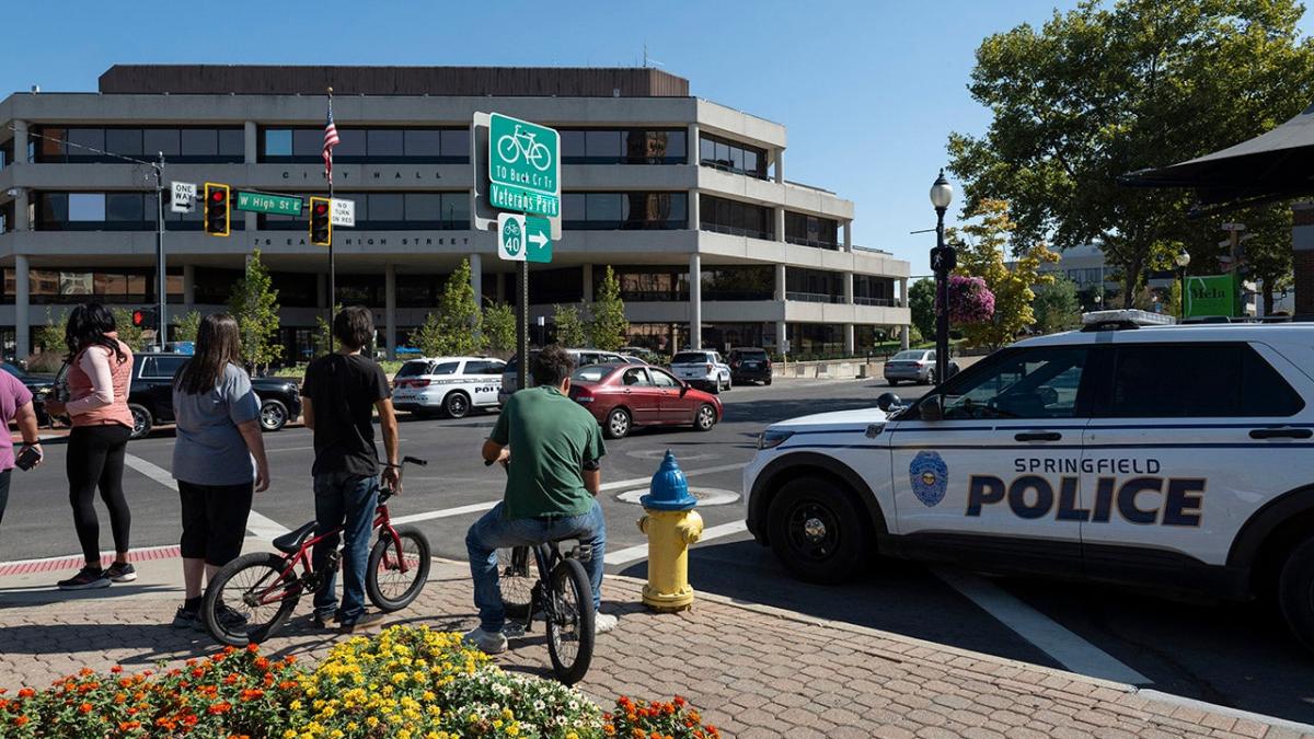 Republicans demand weekly updates on election meddling after bomb threat ‘hoaxes’ in Springfield, Ohio [Video]