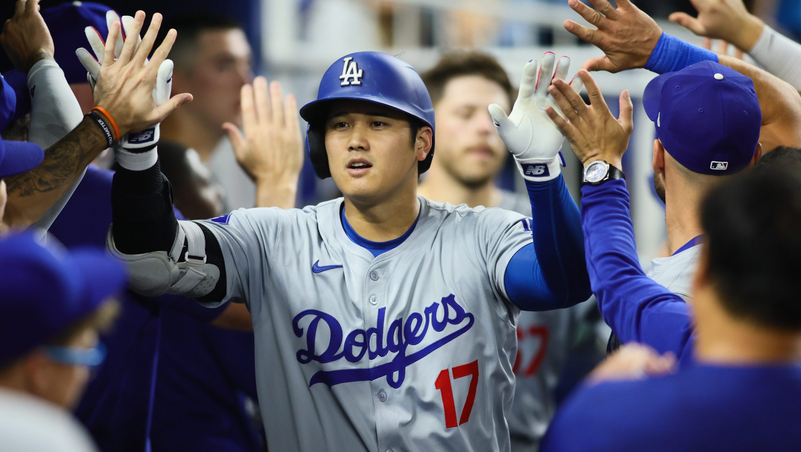 5 Things to Know About the Dodgers Player  Hollywood Life [Video]