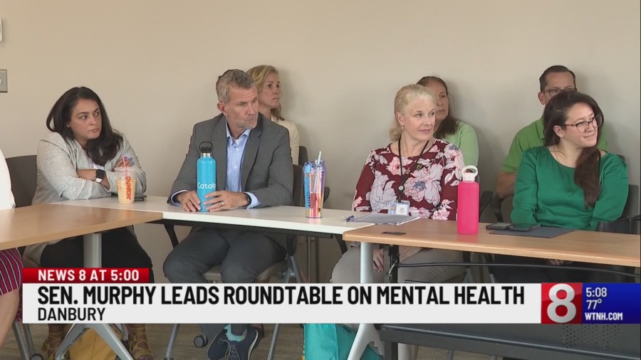 Murphy holds roundtable discussion about mental health support in Connecticut [Video]