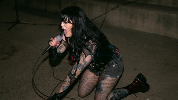 This Instagram archive account puts Indigenous punk rock in the spotlight [Video]