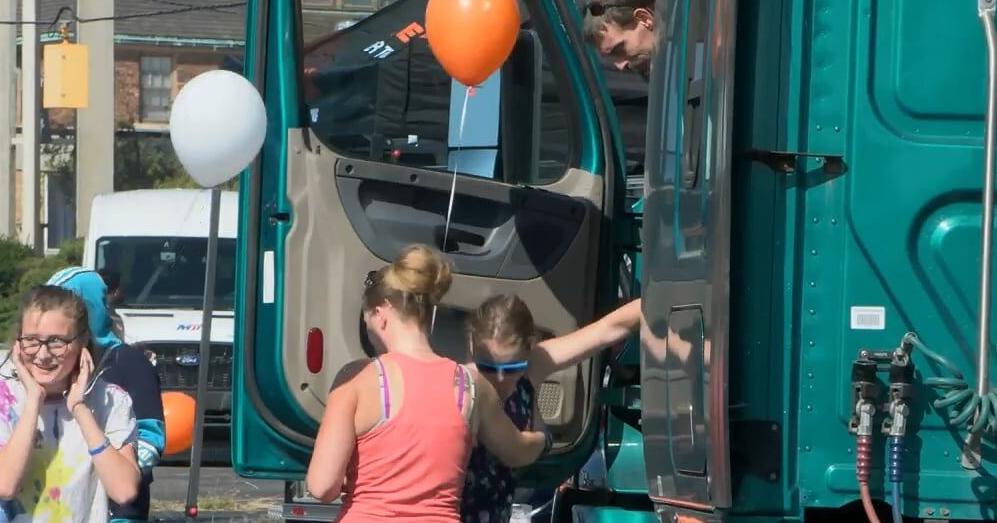 11th annual Touch a Truck event returns to Downtown Flint | [Video]