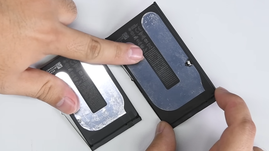 Hands-on With New IPhones Electrically-Released Adhesive [Video]