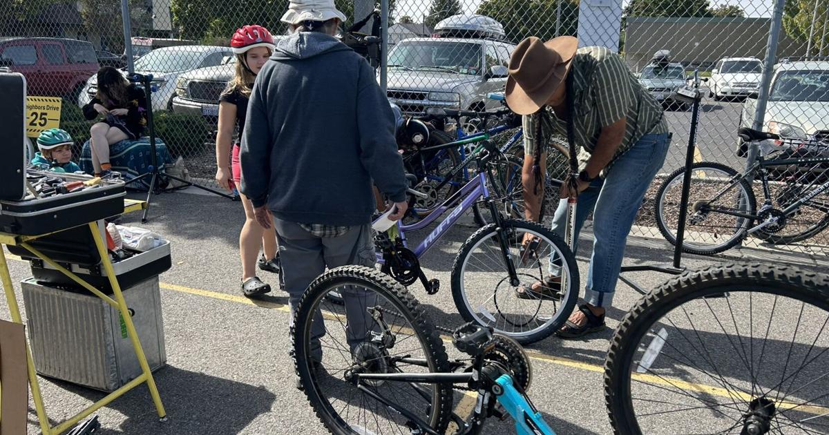 Spokane community embraces new bike bus program for West Central kids | News [Video]