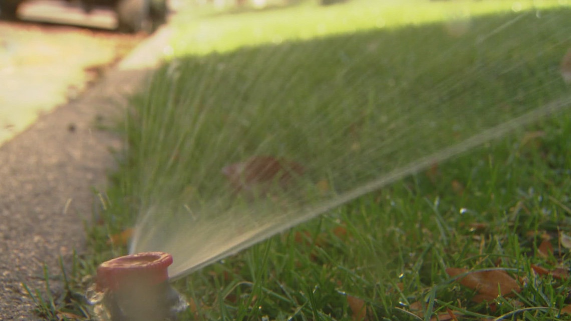 Denver Water encourages residents to change watering schedules [Video]