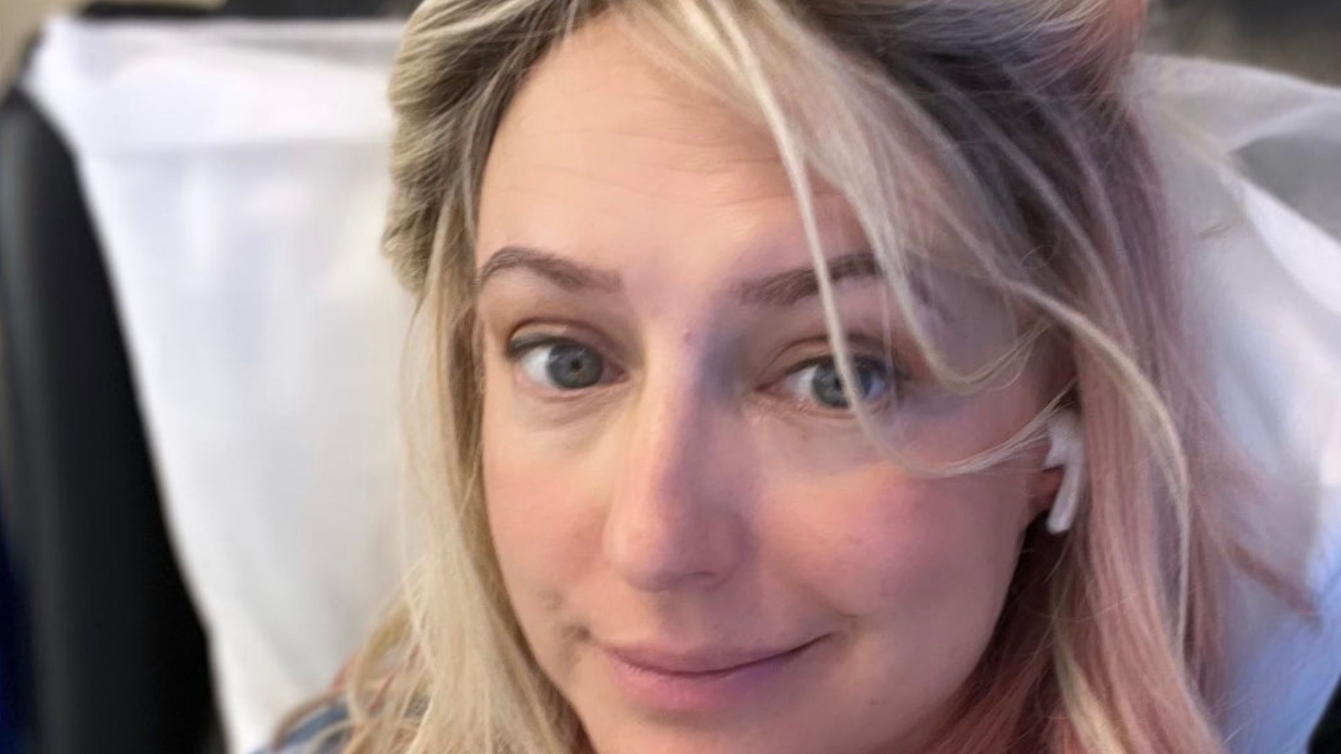 Former Strictly star Ali Bastian reveals she’s losing her hair as she battles breast cancer in heartbreaking post [Video]