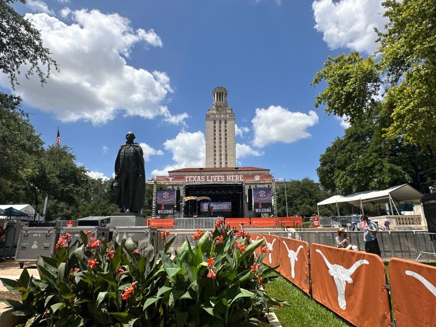 Why Texas universities are worried about students access to core classes [Video]