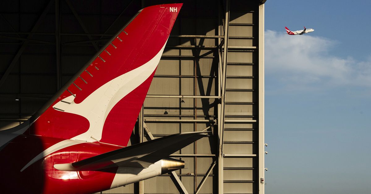 Hundreds of Qantas engineers kick off fortnight of strikes [Video]