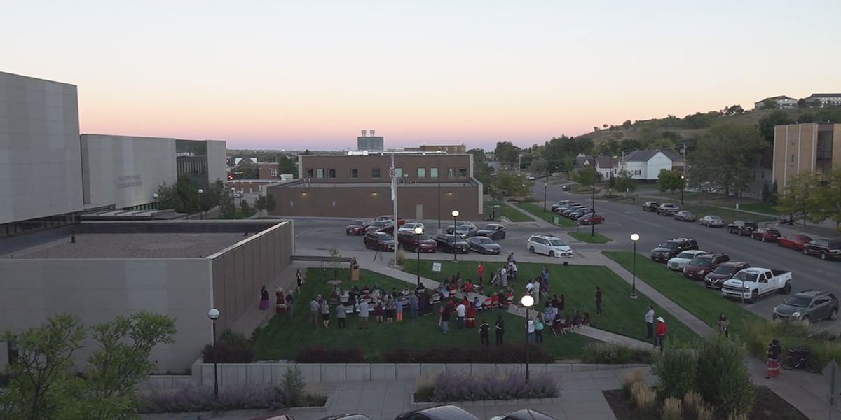 Pennington County States Attorneys Office hosts vigil for homicide victims [Video]