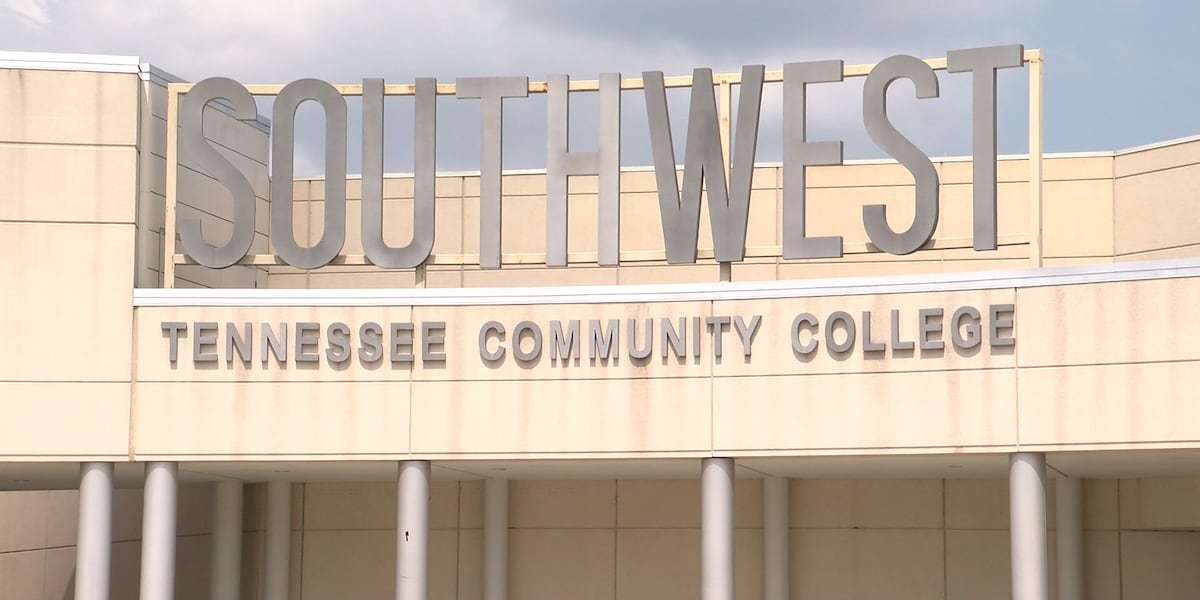 Community college in Memphis shifts to virtual learning due to weather [Video]