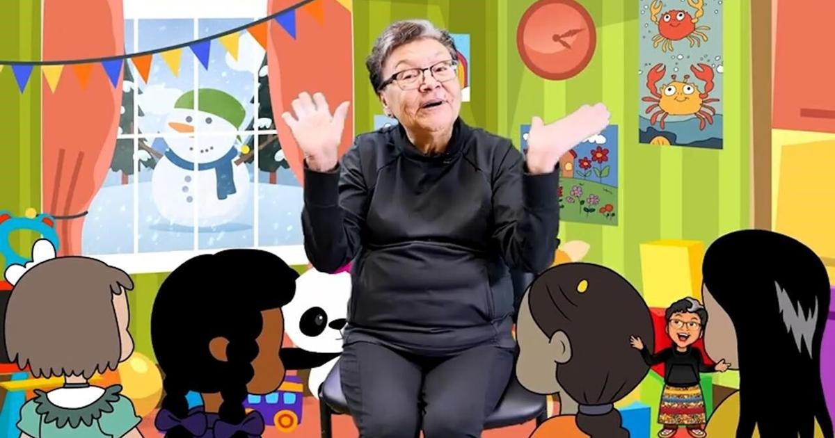 How this Anishinaabe elder uses online videos to pass along love of language to children