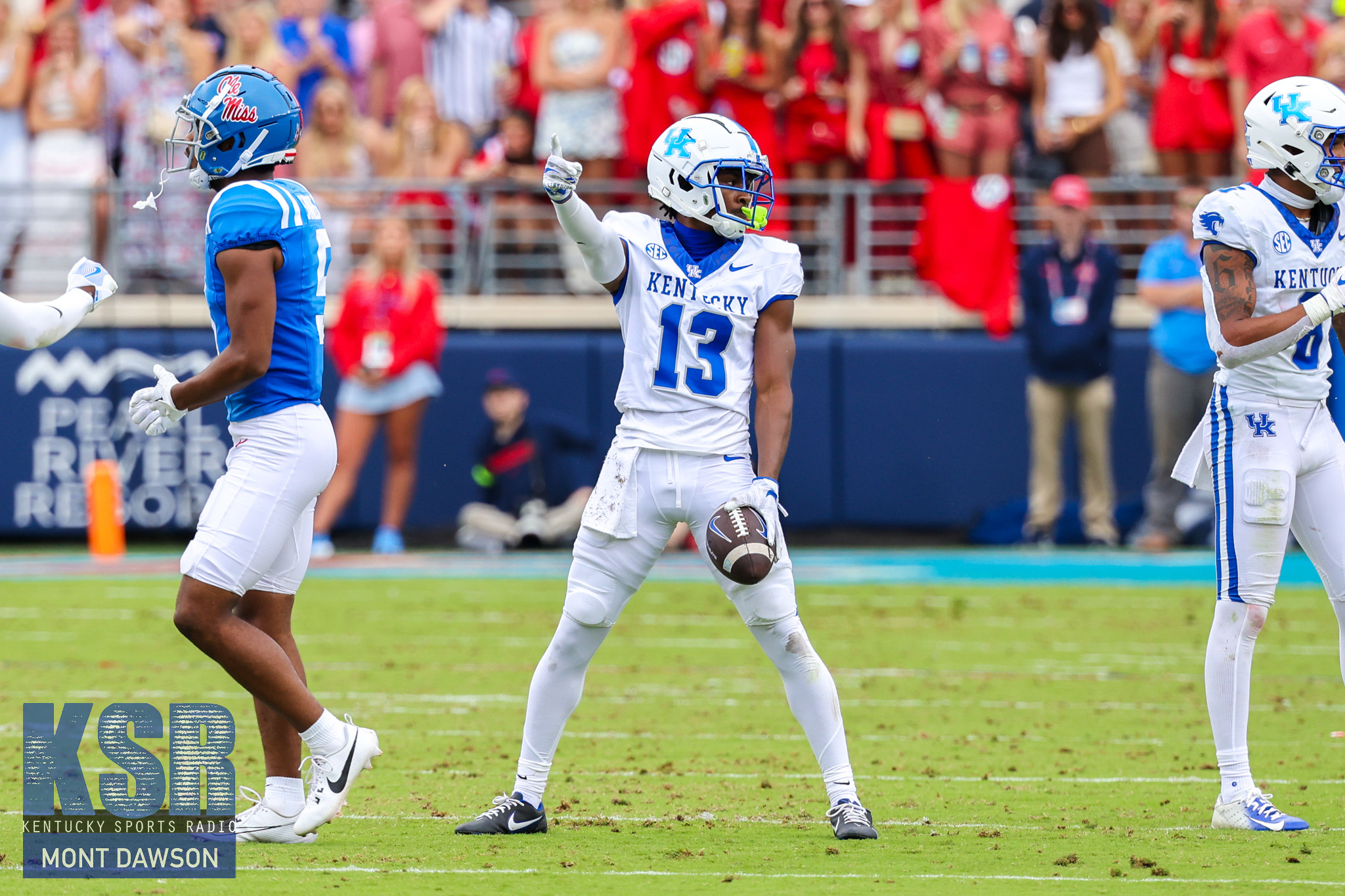 Watch Kentucky’s highlights from the 20-17 win at Ole Miss [Video]