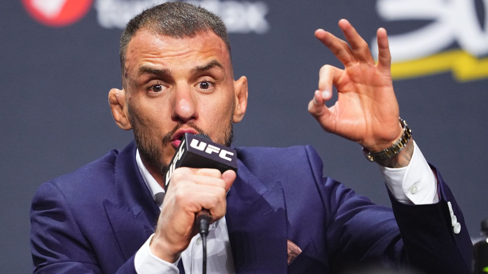 Video: Watch UFC Paris post-fight press conference live stream [Video]