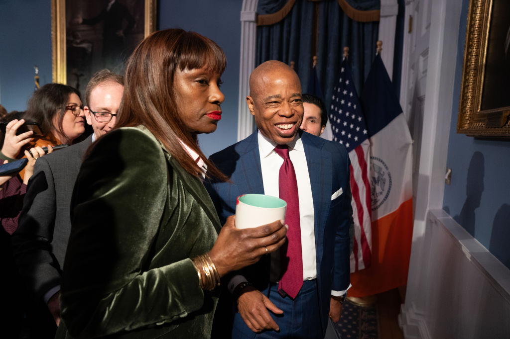 NYC Chief Advisor Ingrid Lewis-Martin joins list of names, investigations tied to Adams [Video]