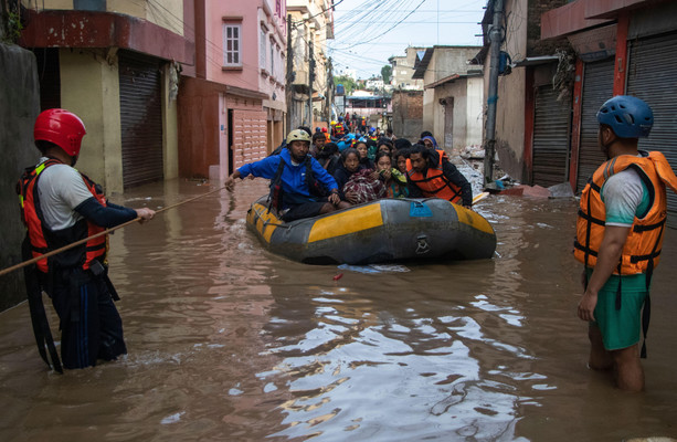 Over 170 people dead and 59 missing after flooding and landslides in Nepal [Video]