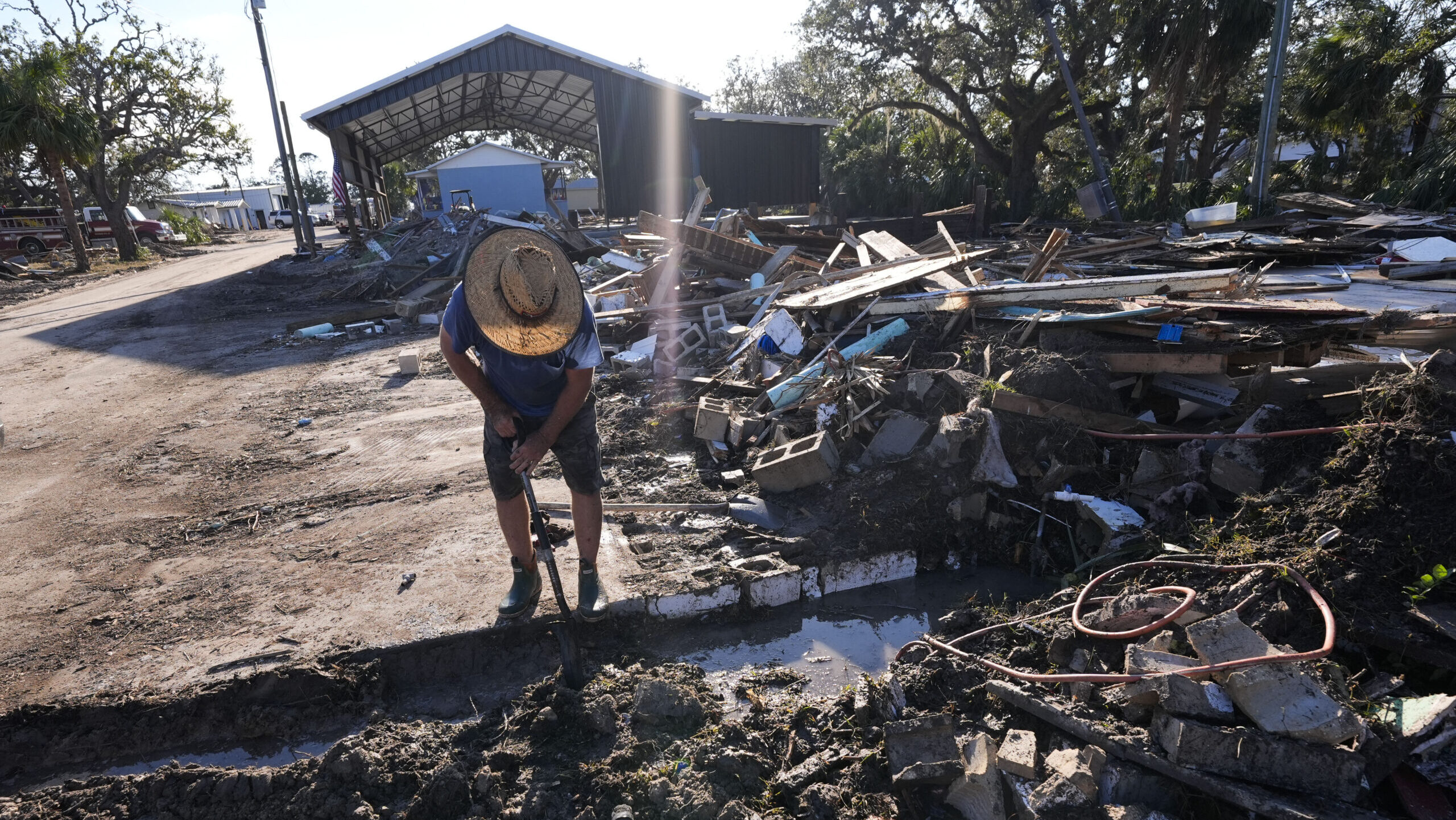 Supplies rushed to North Carolina following Hurricane Helene [Video]