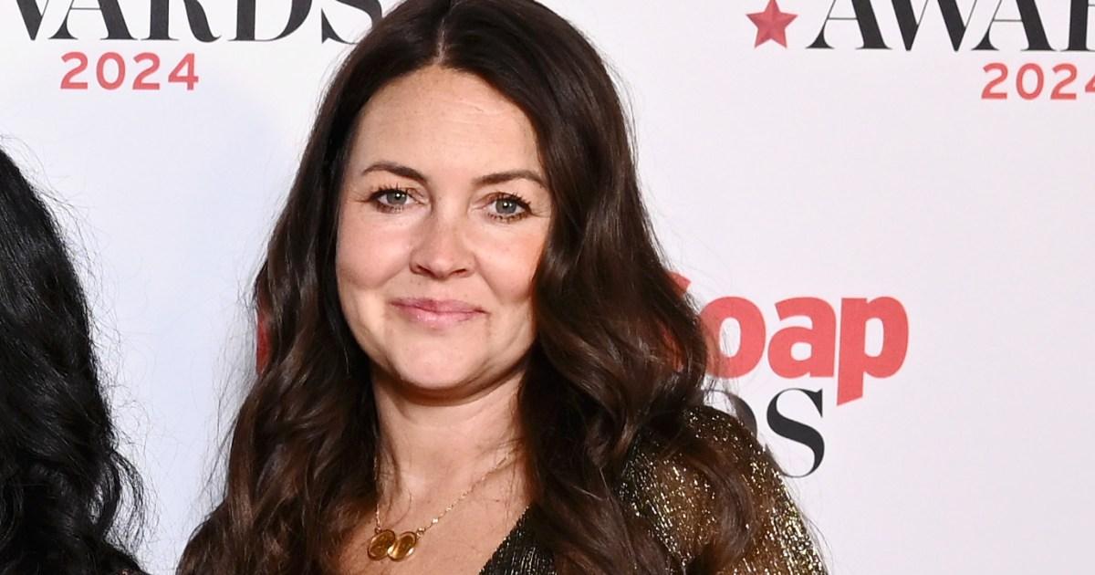 EastEnders legend glows with baby bump hours after pregnancy news | Soaps [Video]