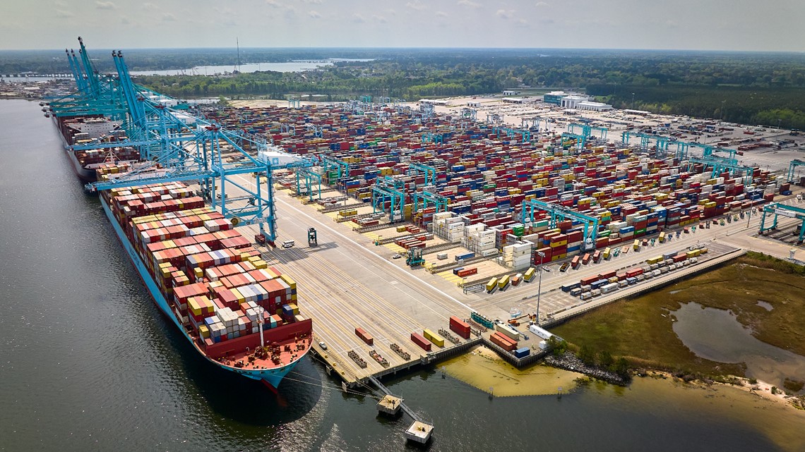 Port of Virginia halts operations after dock workers go on strike [Video]