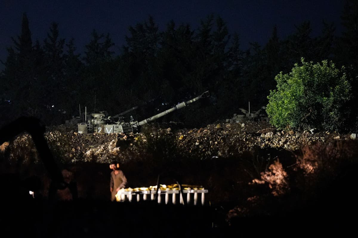 David Lammy urges Brits to leave Lebanon as Israel begins ground operation [Video]