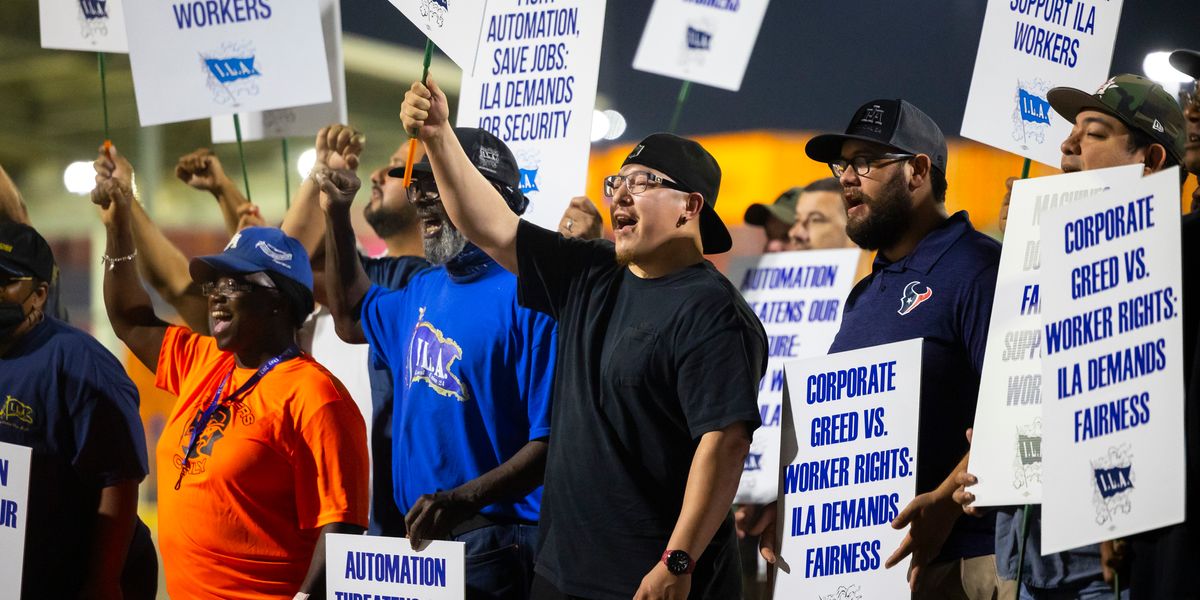 Major Longshoremen Strike Hits East Coast Ports [Video]