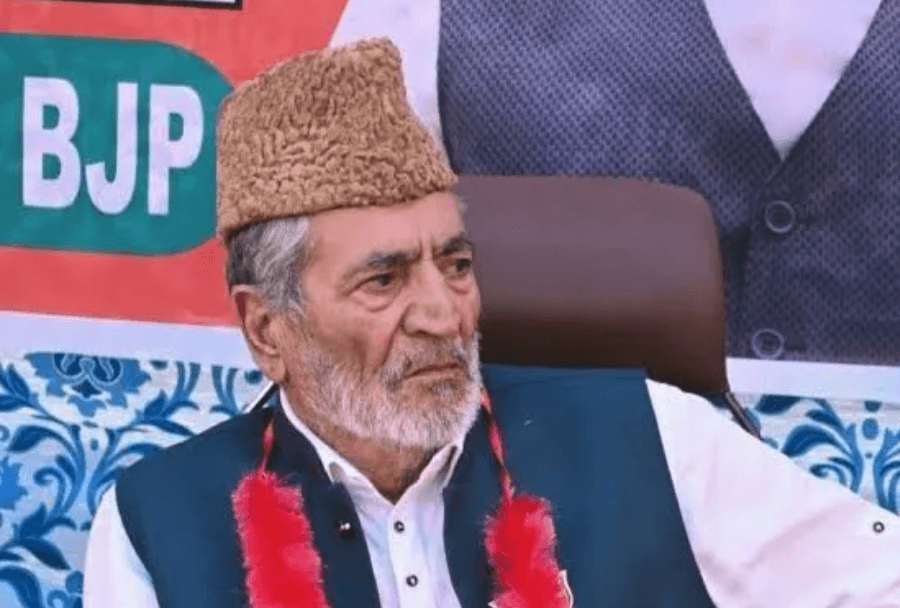 Bukhari was a spiritual and religious leader of the Poonch-Rajouri belt. [Video]