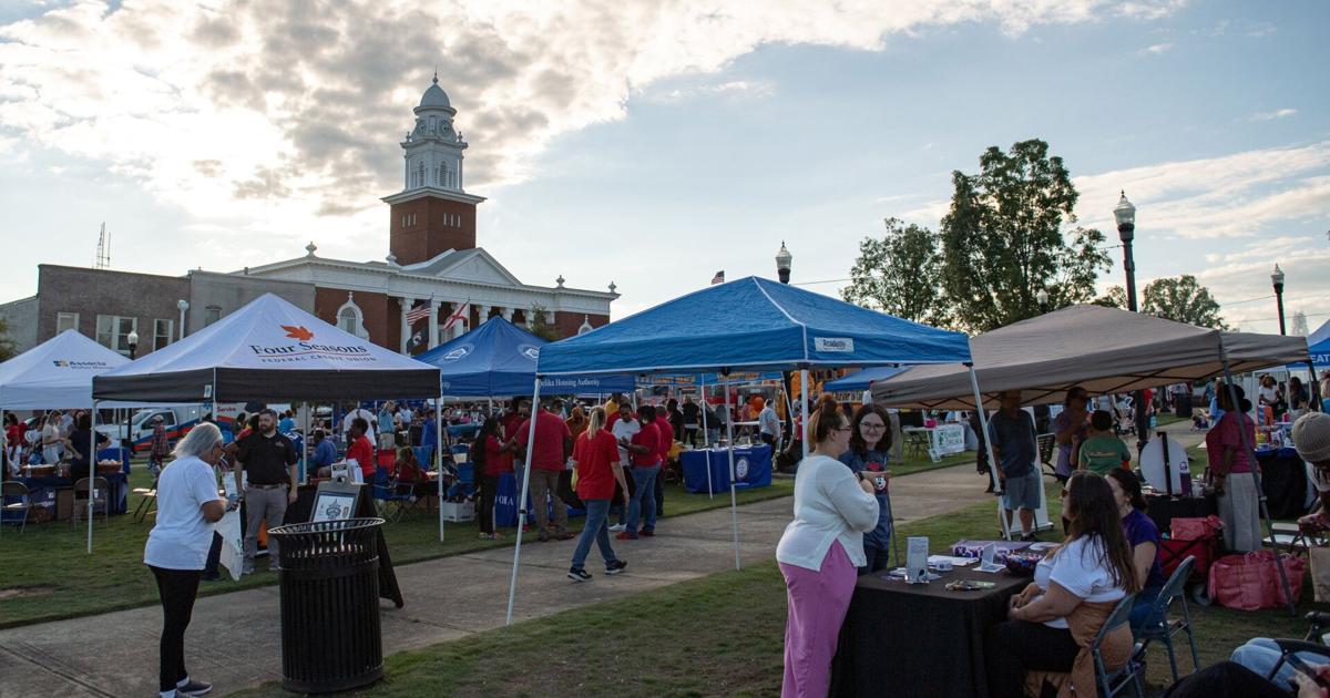 Opelika holds National Night Out at Courthouse Square [Video]