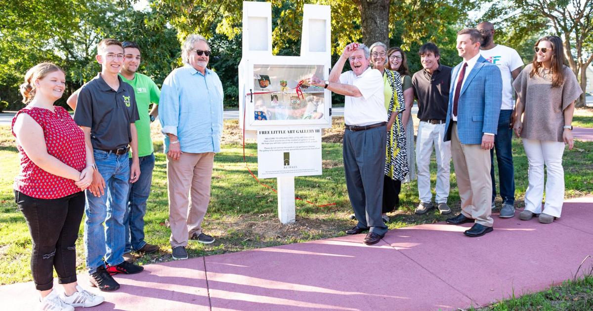 Opelika Public Library opens new Free Little Art Gallery [Video]