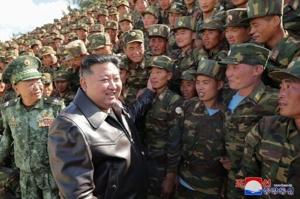 North Koreas Kim threatens to use nukes if attacked [Video]