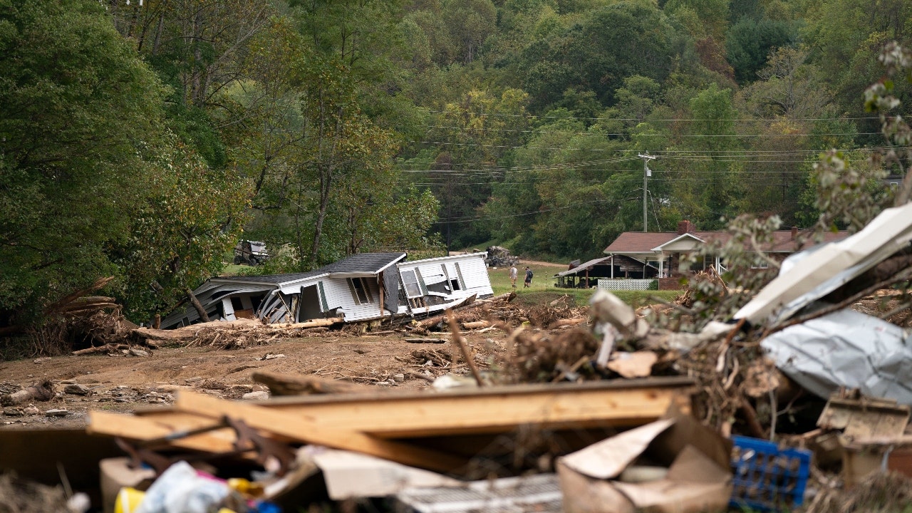 Volunteers rescuing NC Helene victims ask where federal government is: ‘No support, no leadership’ [Video]