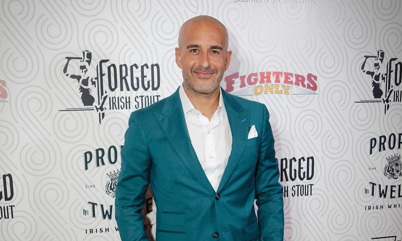 Jon Anik praises strength of UFC’s middleweight division [Video]