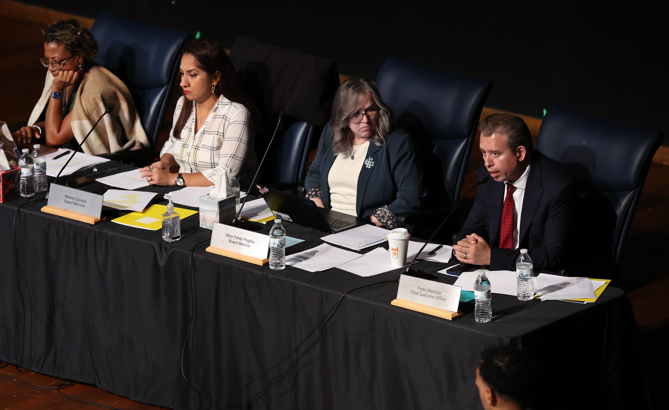 Entire Chicago Board of Education to resign at end of month [Video]