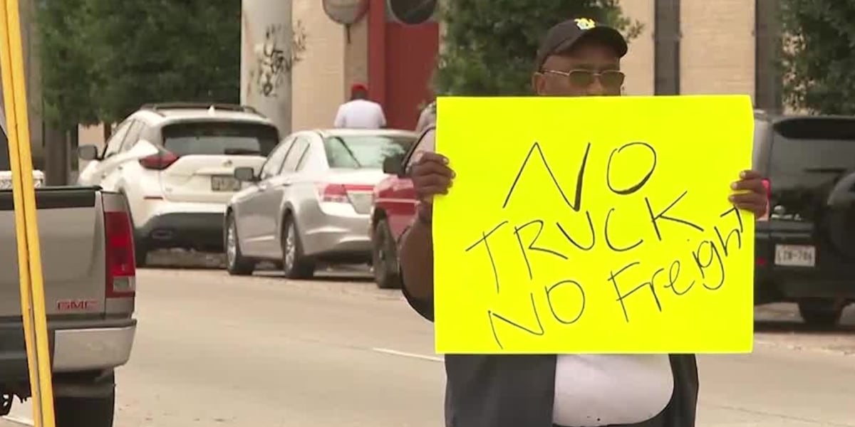 Independent truck driver contractors protest outside Port of New Orleans [Video]